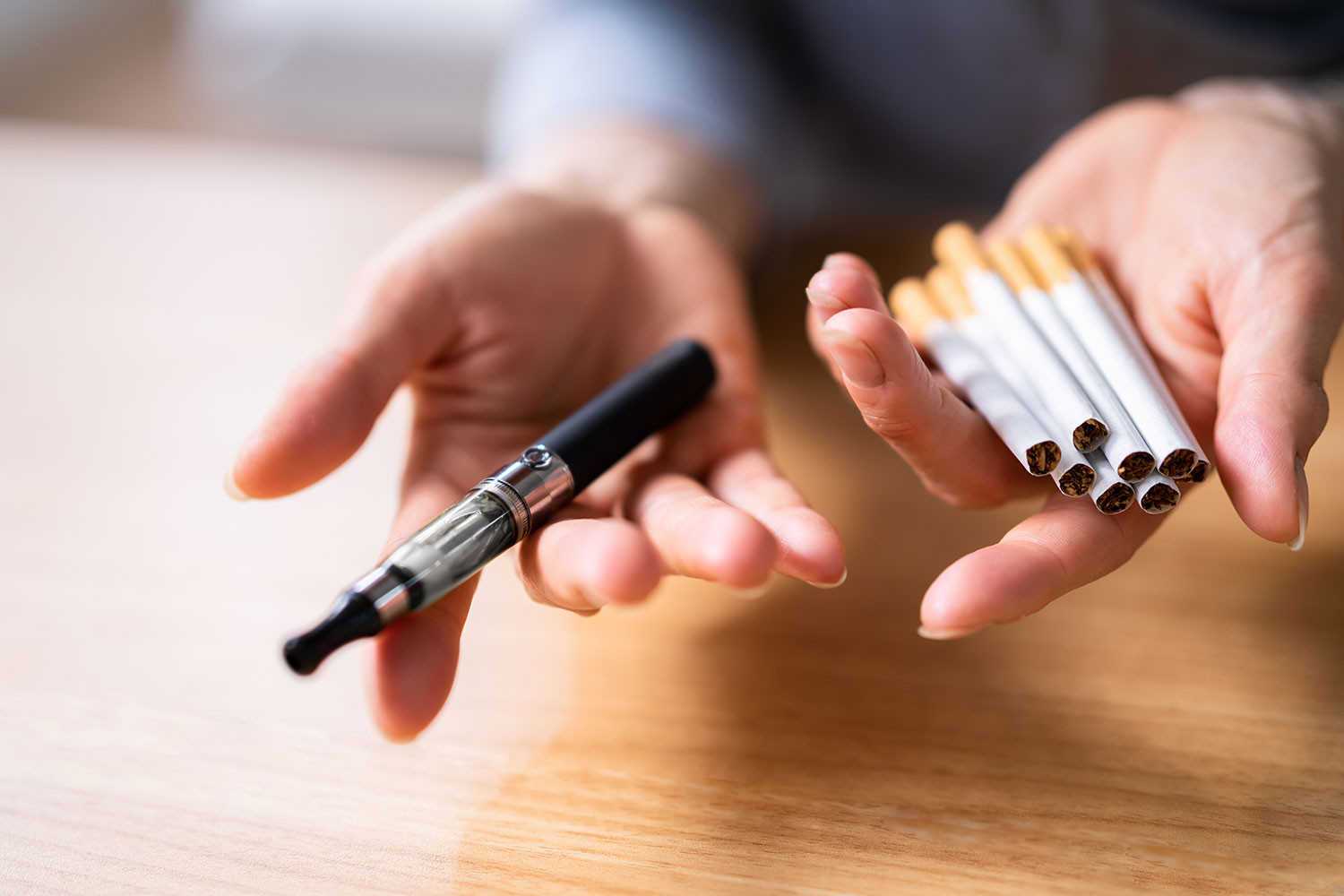 Vapoter ou fumer : quelles différences pour la santé ?